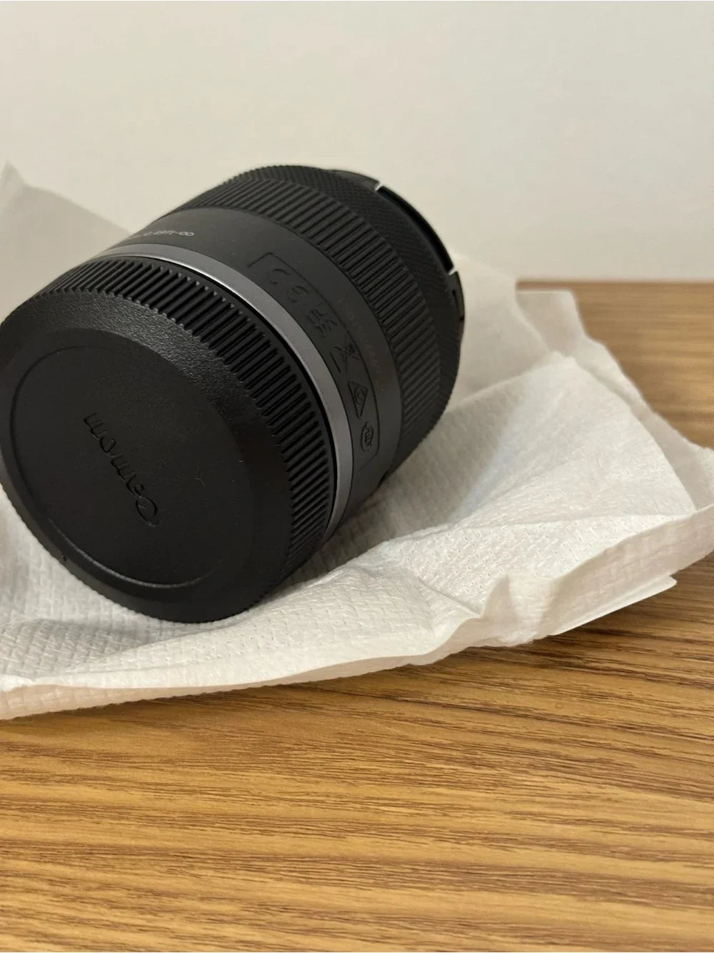 Canon EOS R50 V Mirrorless Camera Kit RF-S 14-30mm Lens Bag Card
