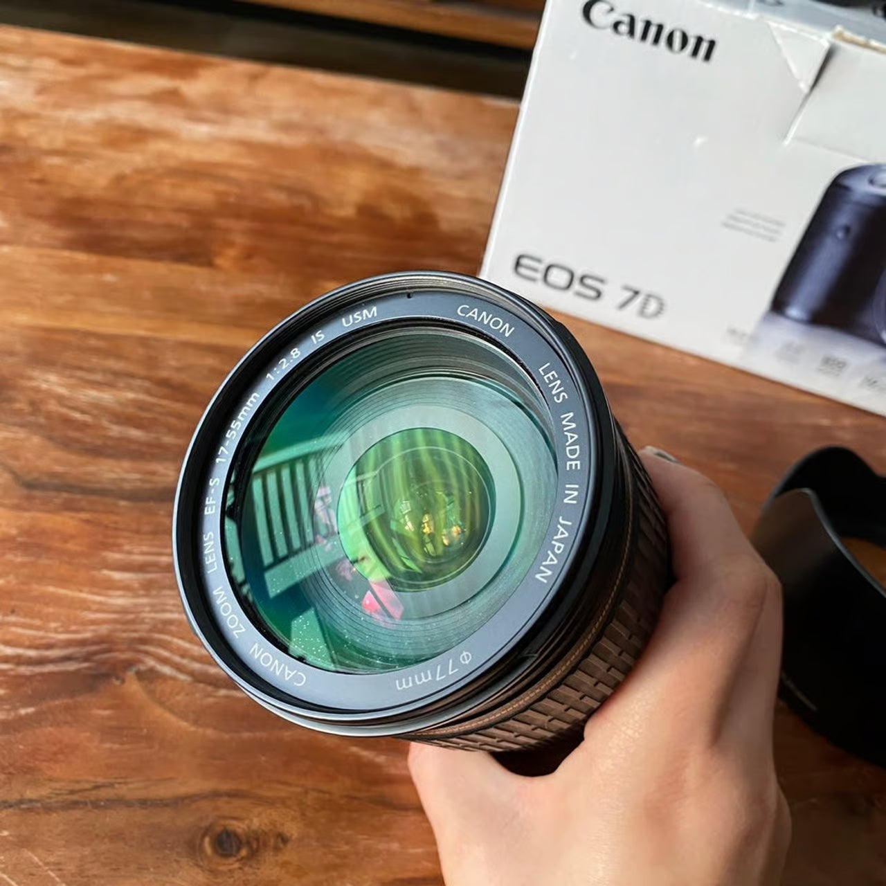 Canon EOS 7D DSLR with EF-S 17-55mm f/2.8 IS USM Lens | Camera Bundle