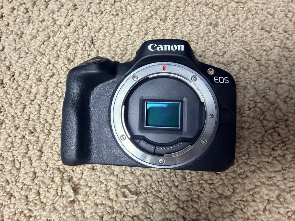 Canon EOS R50 Mirrorless Camera Body, Bag + Artman Batteries & Comica Microphone