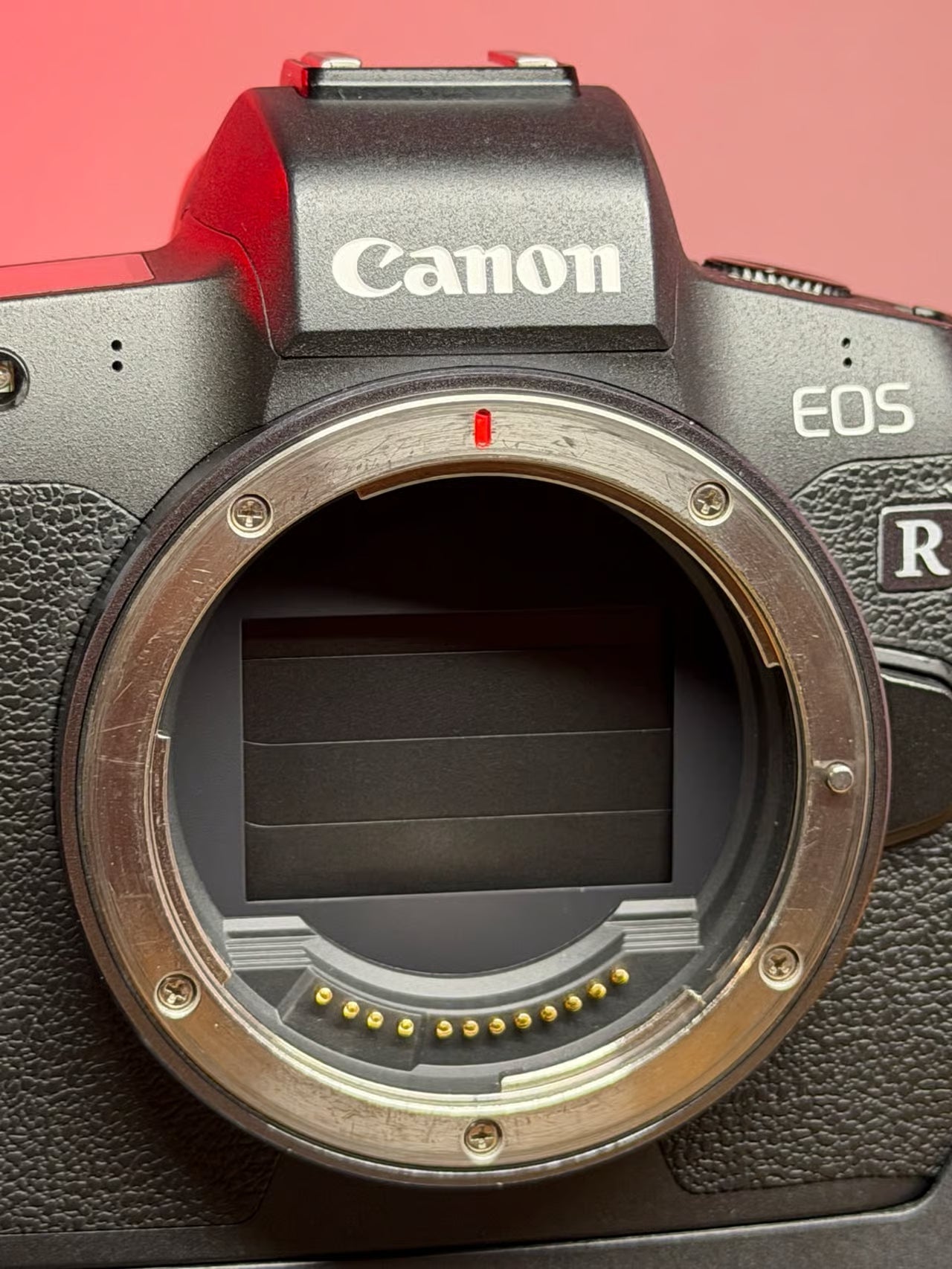 Canon EOS R 30.3MP Mirrorless Digital Camera Body Full Frame Camera