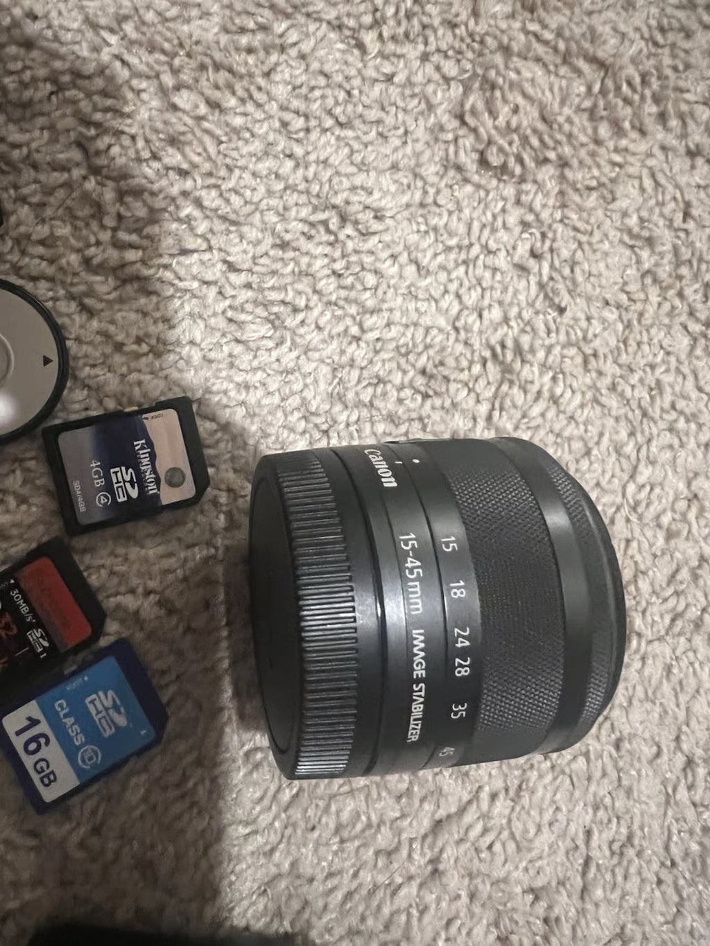 Canon EOS M50 Mirrorless Camera with 15-45mm Lens Battery Charger 24.1MP 4K