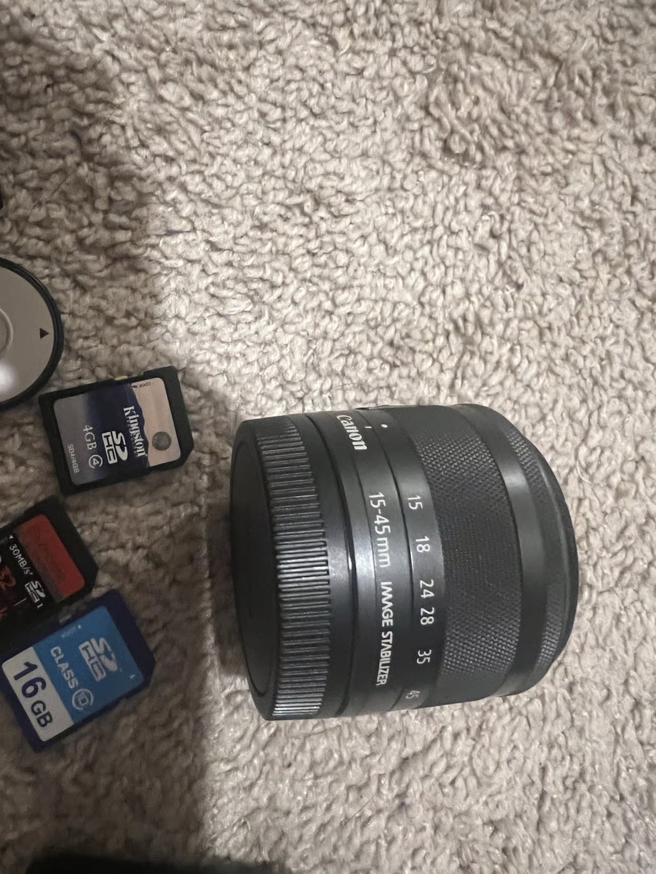 Canon EOS M50 Mirrorless Camera with 15-45mm Lens Battery Charger 24.1MP 4K