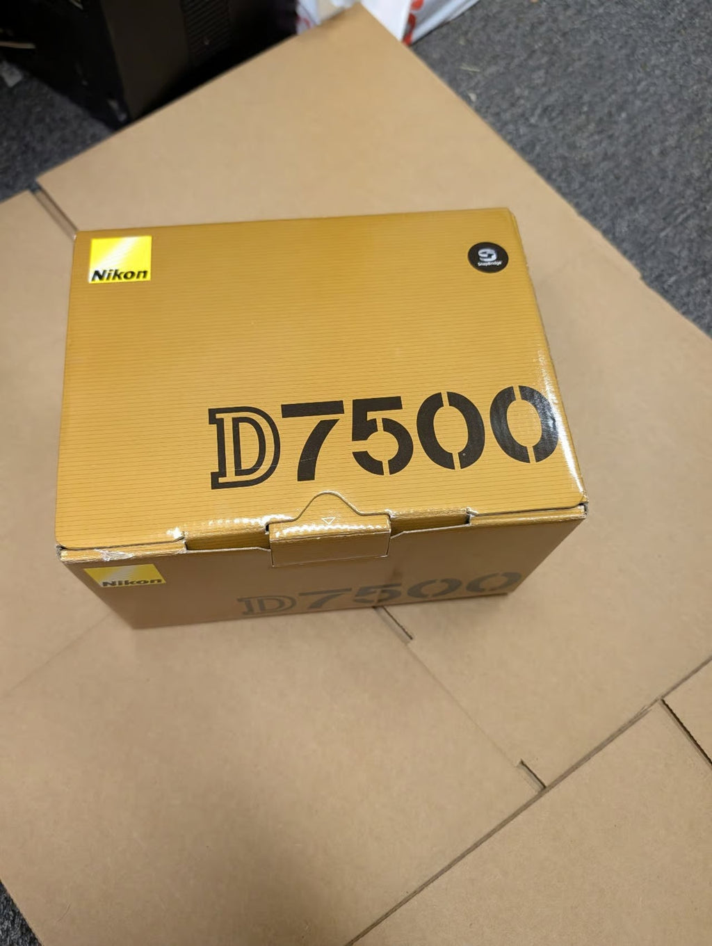 Nikon D7500 DSLR Camera 20.9MP DX Format Digital Camera Photography Bundle